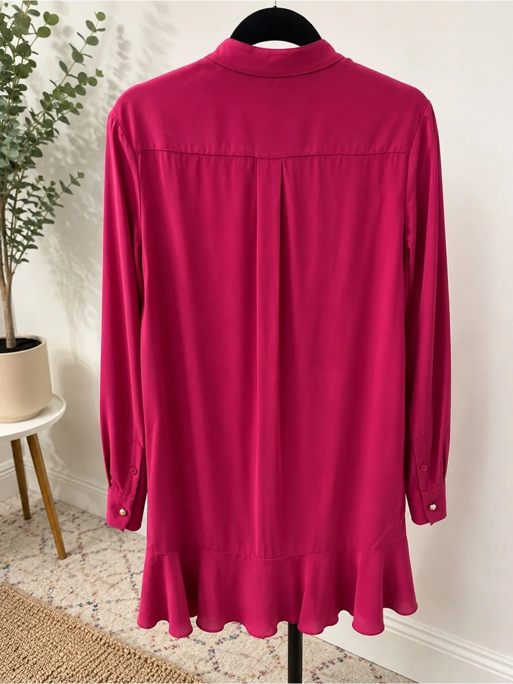 Tory Burch Ruffle-Front silk dress in Fuchsia